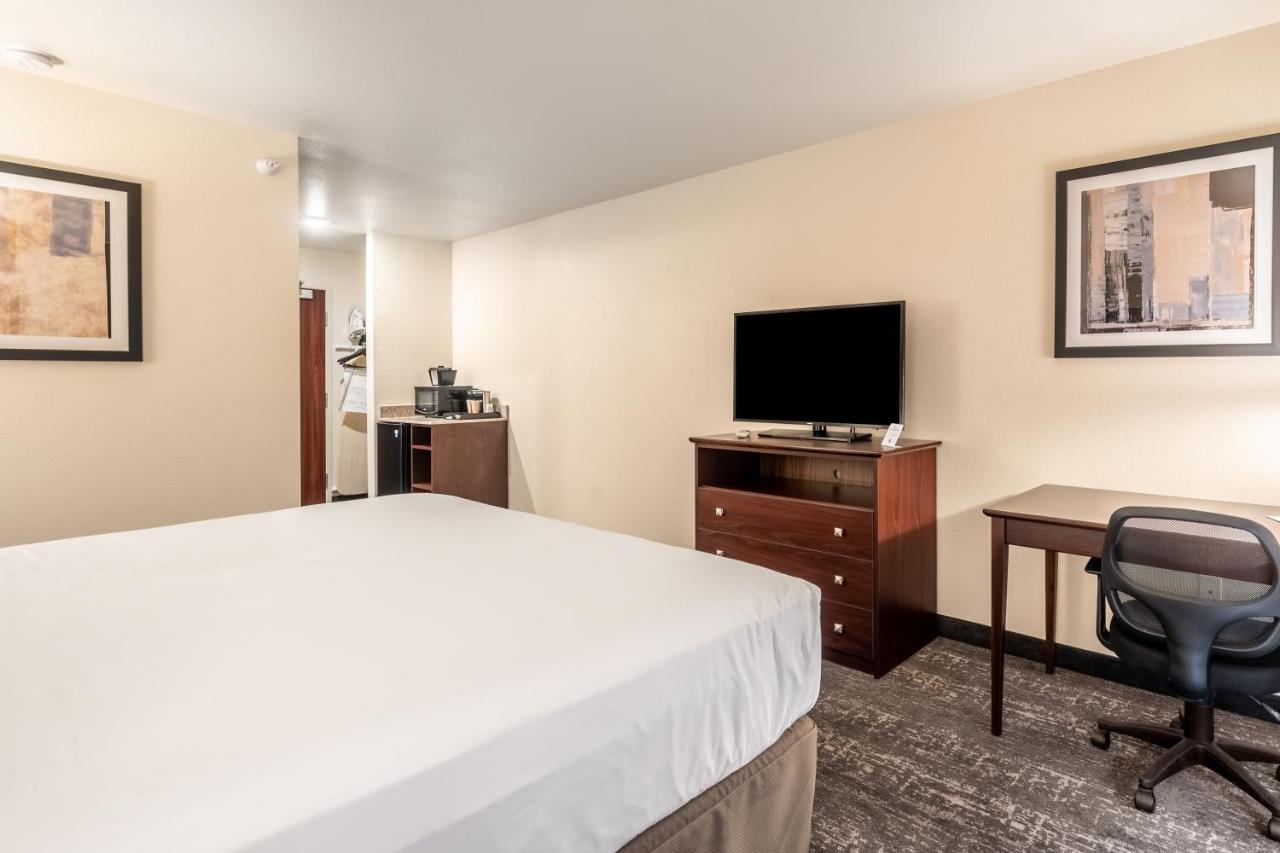 Cobblestone Inn & Suites - Kermit Luaran gambar